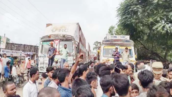 हिट एंड रन का हाईवोल्टेज ड्रामा: मासूम को कुचलने के बाद ट्रक चालक ने तोड़ी दो बैरिकेड्स, पुलिस ने सीमा से पहले दबोचा