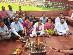 लेखक गांव में ‘संवेदना अभियान’ का संकल्प, डॉ. निशंक के जन्मदिवस पर 200 यूनिट रक्तदान